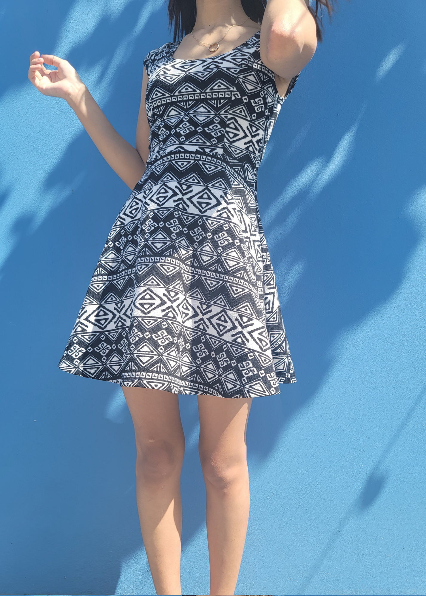 KW MINI BLACK AND WHITE DRESS