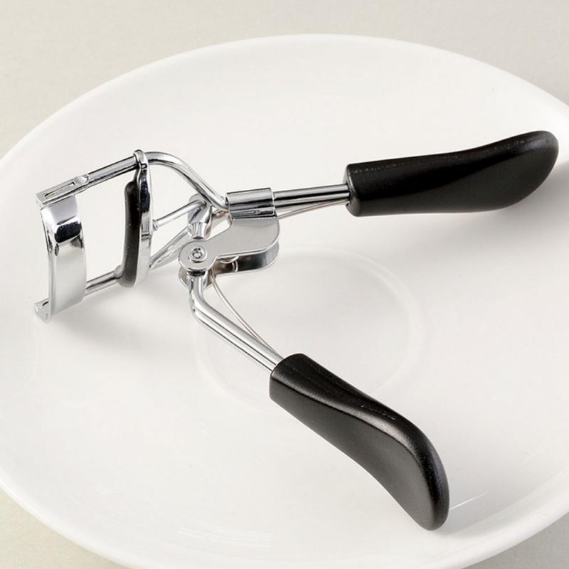 Eyelash Curler
